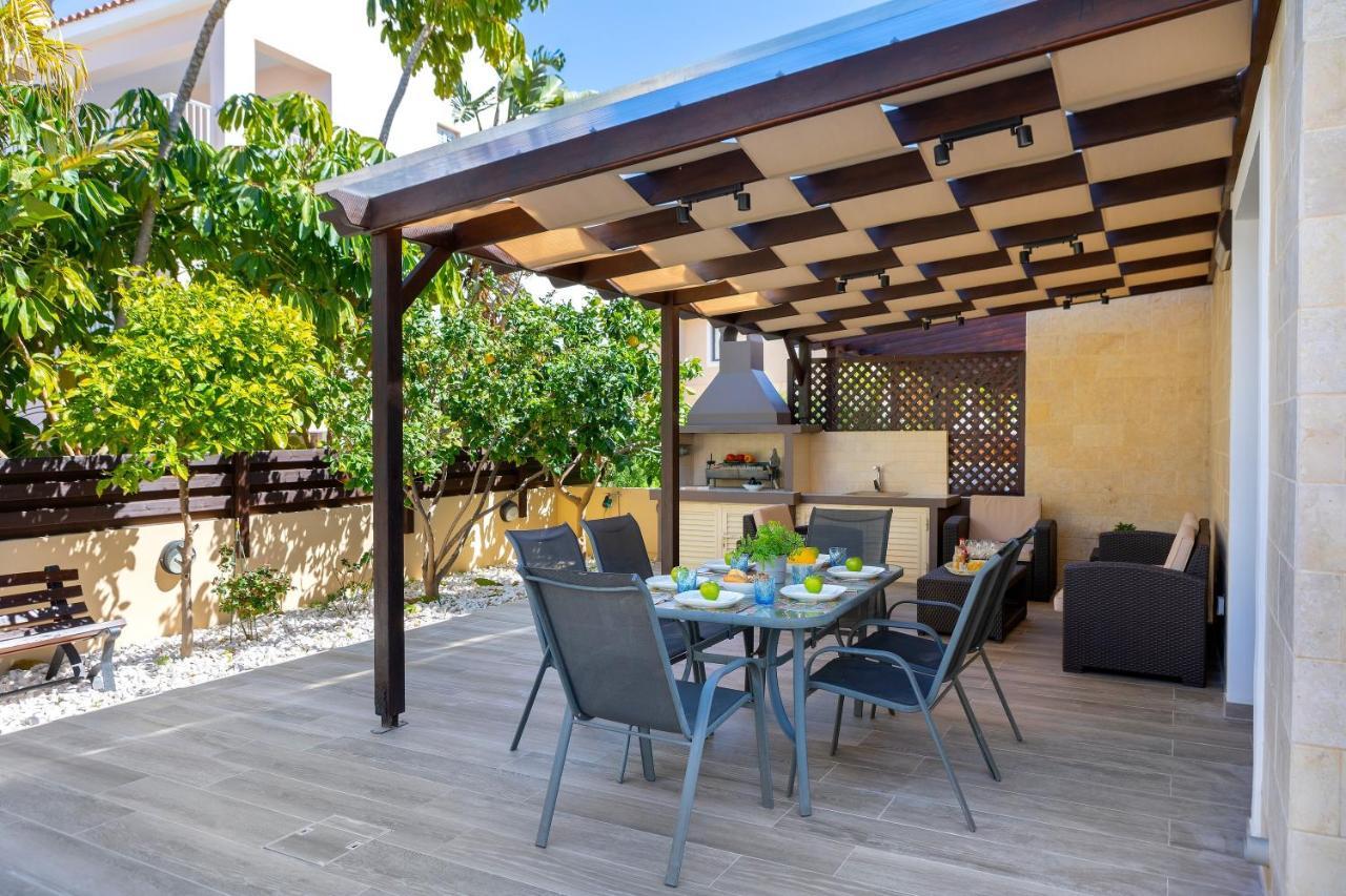 Protaras Villa Angela Nefeli พาราลิมนี ภายนอก รูปภาพ