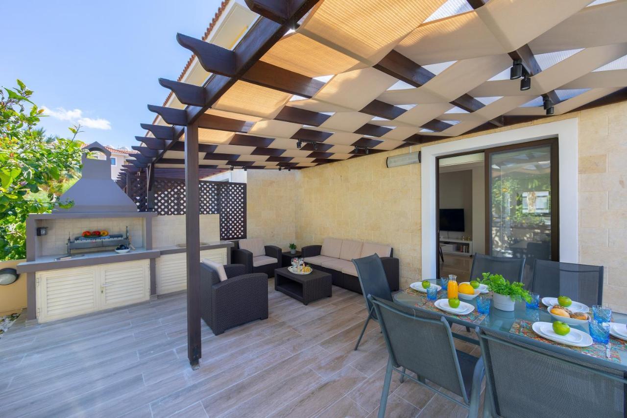 Protaras Villa Angela Nefeli พาราลิมนี ภายนอก รูปภาพ