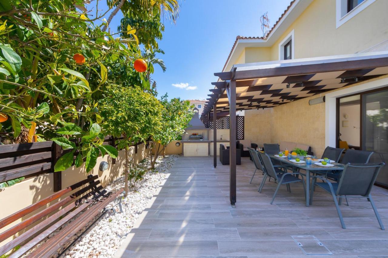 Protaras Villa Angela Nefeli พาราลิมนี ภายนอก รูปภาพ