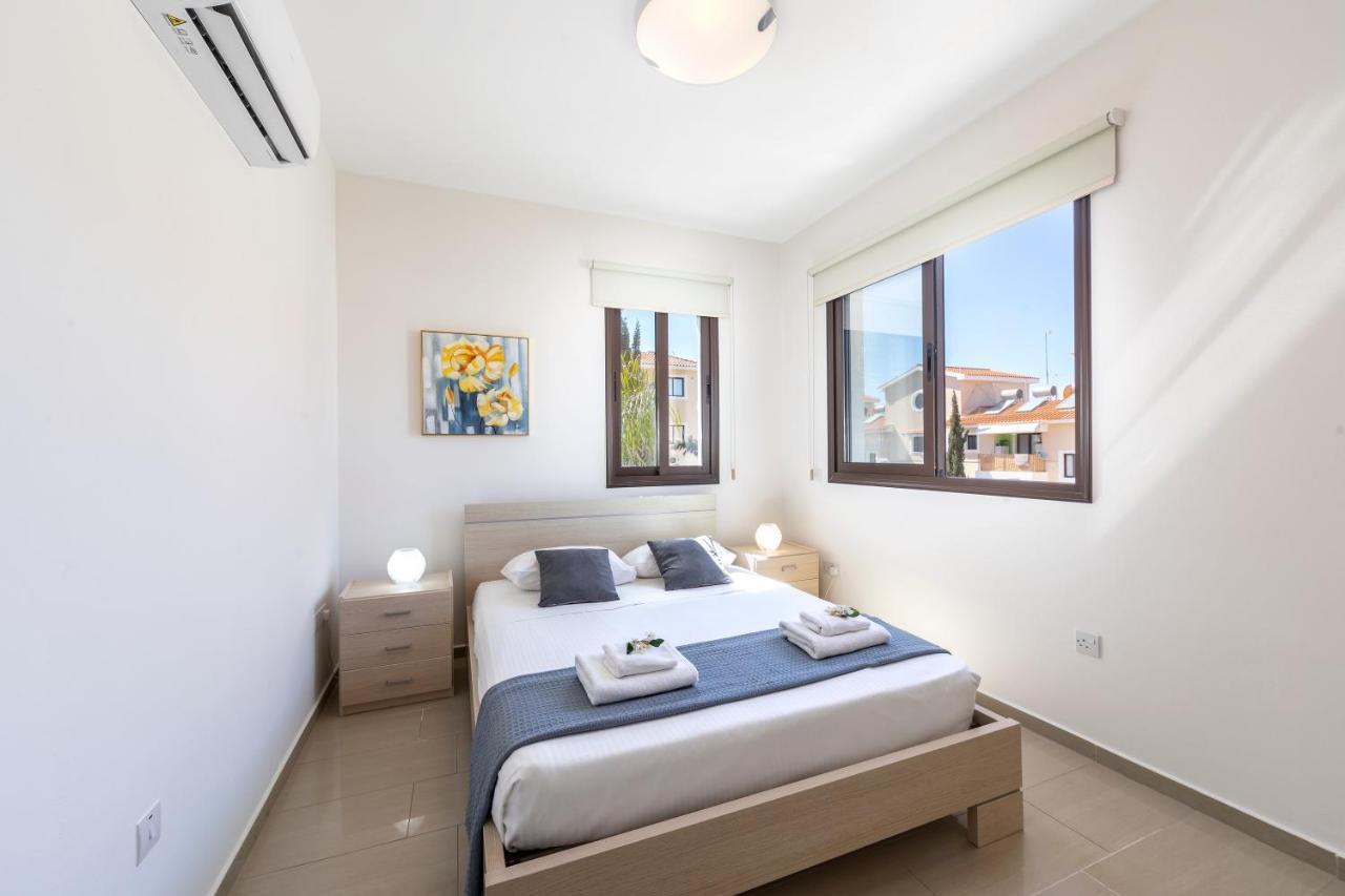 Protaras Villa Angela Nefeli พาราลิมนี ภายนอก รูปภาพ