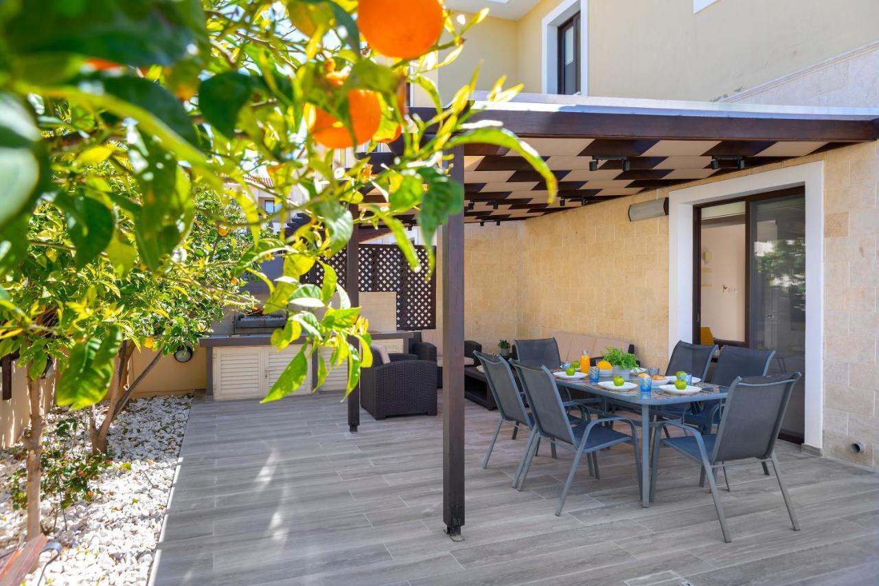 Protaras Villa Angela Nefeli พาราลิมนี ภายนอก รูปภาพ
